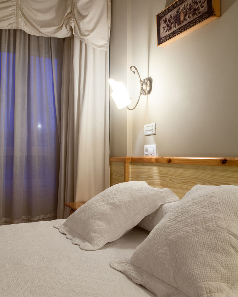 Hotel San Briz A Pontenova エクステリア 写真