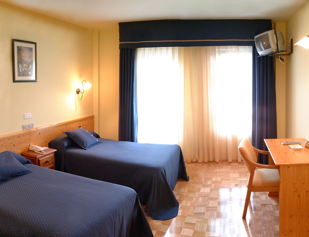 Hotel San Briz A Pontenova エクステリア 写真