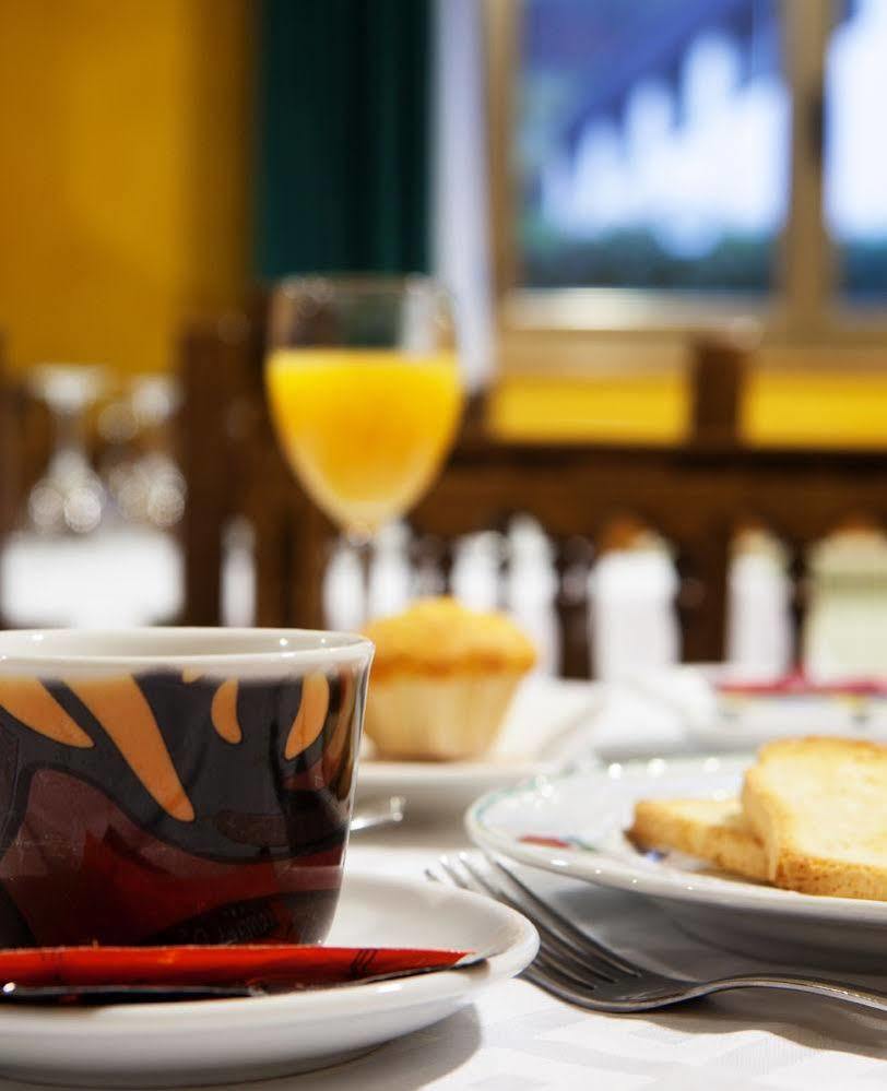 Hotel San Briz A Pontenova エクステリア 写真
